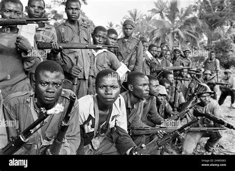 1967 Biafran İç Savaşı: Soyut Bir Halkın Savaş Çılgınlığı ve Yaklaşımları